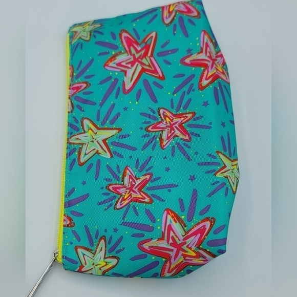 Clinique Glowy Skin 8 Piece Set With Cosmetic Case NEW #679 GIFT WITH PURCHASE - Picture 7 of 10